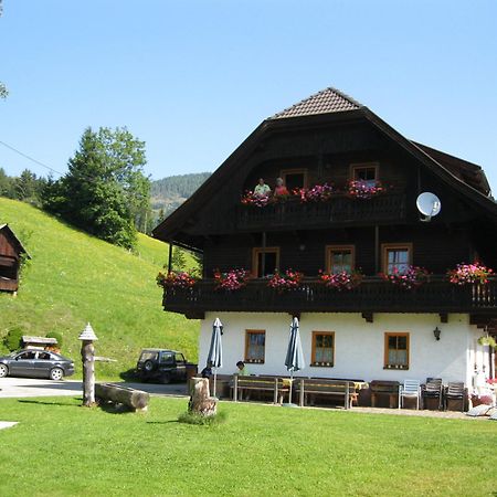 Ferienwohnung Lahnerhof Arriach Bagian luar foto