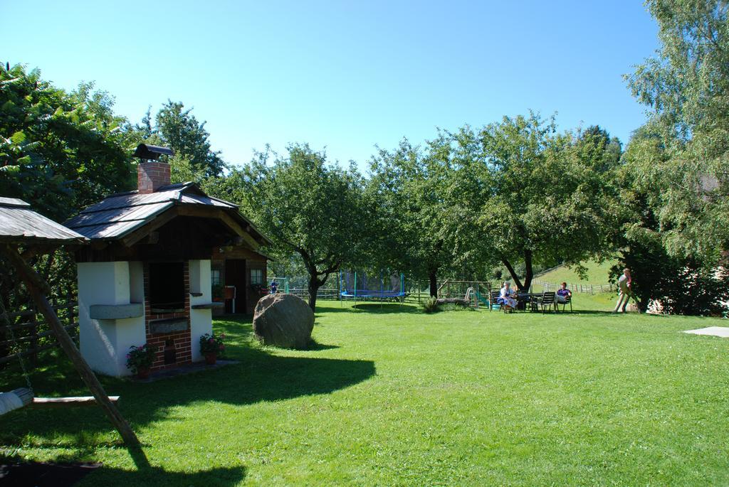 Ferienwohnung Lahnerhof Arriach Bagian luar foto